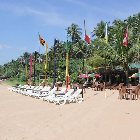 Warahena Beach Hotel Bentota Exterior photo